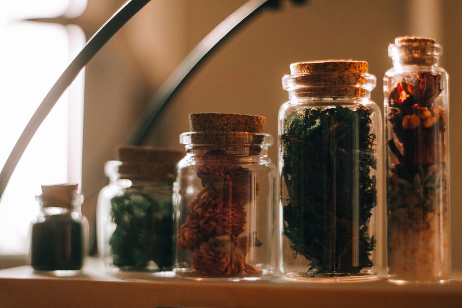 alchemy herbalist botanical — Alina Vilchenko