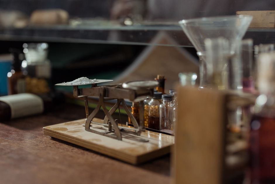alchemy herbalist botanical — cottonbro studio