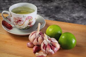 Usos del boldo para digestion y contraindicaciones